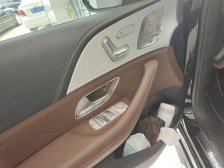 Фото 6 - Mercedes-Benz GLE-Class