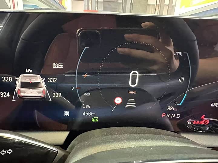 Фото 3 - Cadillac Optiq