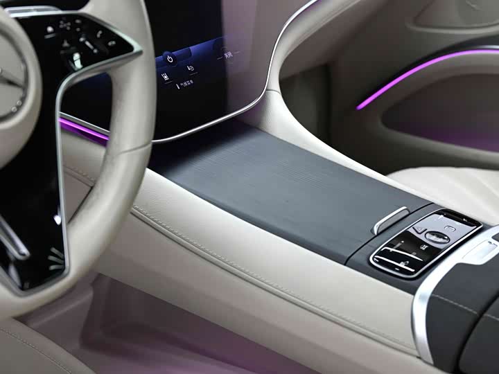 Фото 5 - Mercedes-Benz EQS