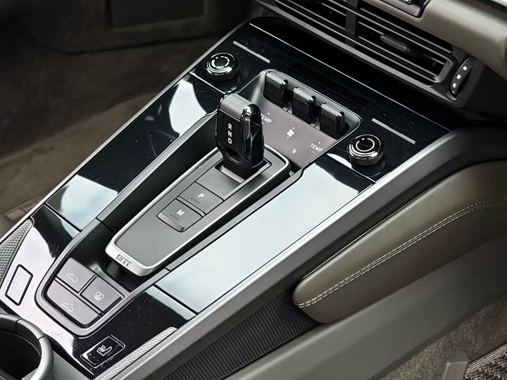 Фото 12 - Porsche 911