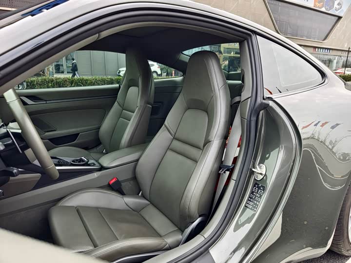 Фото 5 - Porsche 911