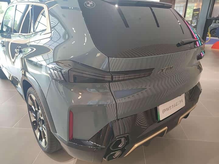 Фото 10 - BMW XM