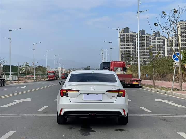 Фото 6 - Honda Integra