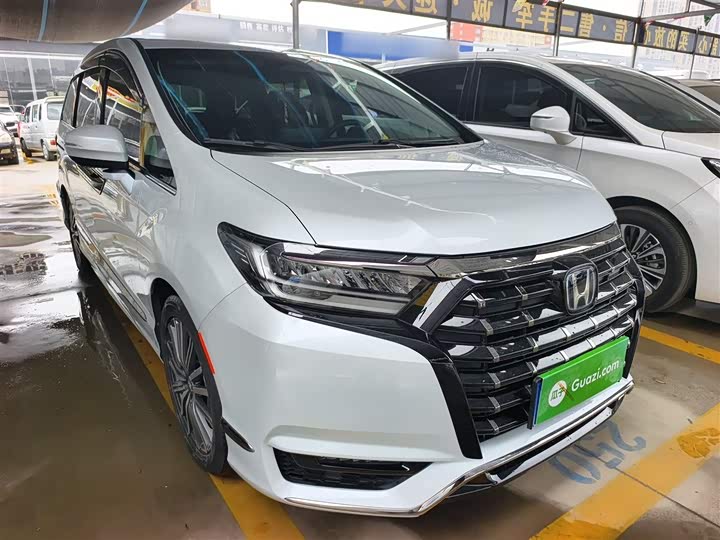 Фото 5 - Honda Elysion