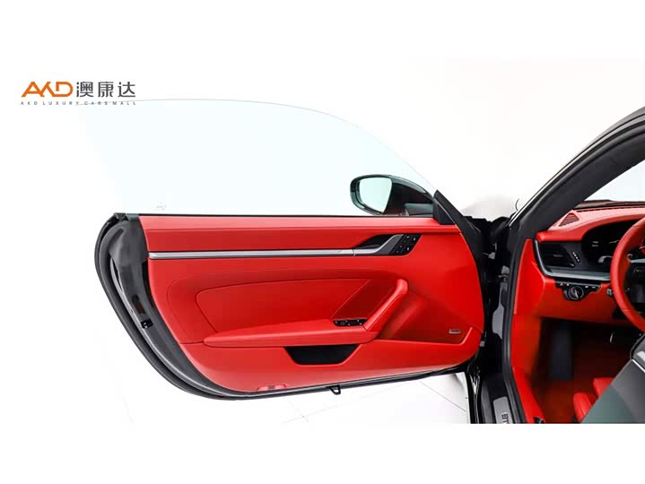 Фото 10 - Porsche 911