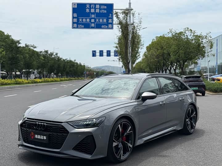 Фото 1 - Audi RS 6