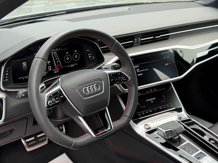 Фото 7 - Audi RS 6