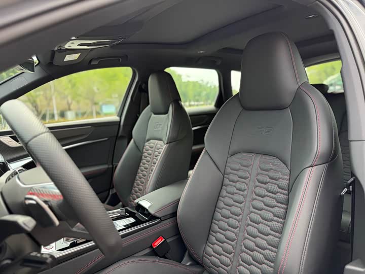 Фото 8 - Audi RS 6