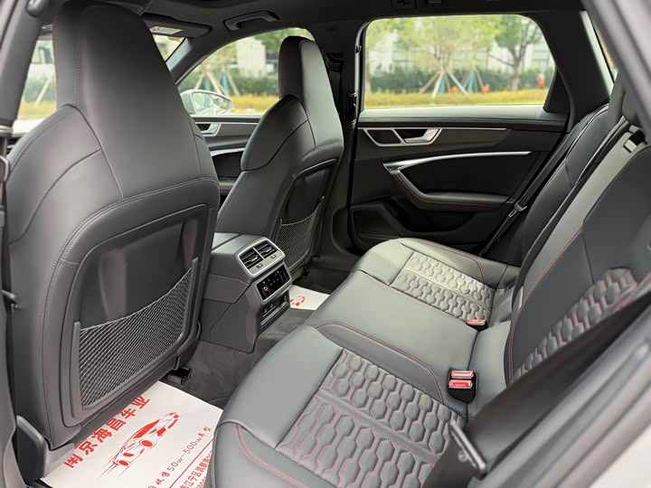 Фото 9 - Audi RS 6