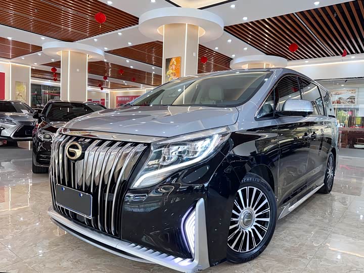 Фото 1 - GAC Trumpchi M8