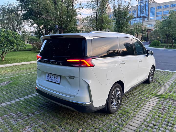 Фото 6 - Maxus G50