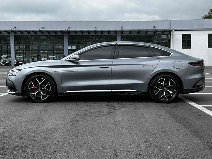 Фото 4 - BYD Han