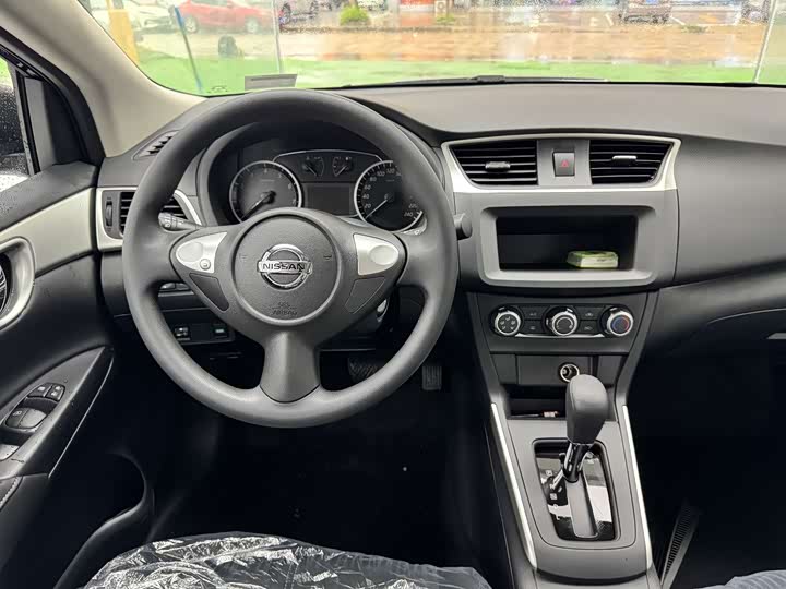 Фото 15 - Nissan Sylphy