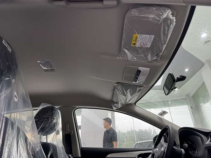 Фото 9 - Nissan Sylphy