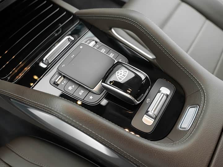 Фото 13 - Mercedes-Benz GLS-Class