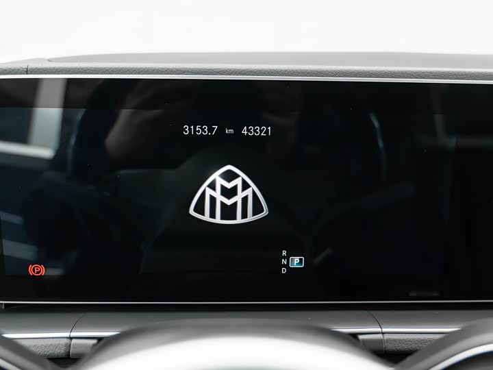 Фото 16 - Mercedes-Benz GLS-Class