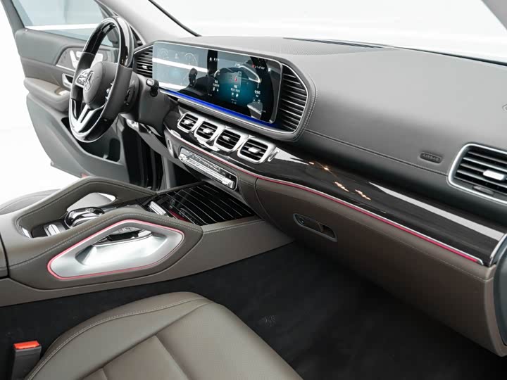 Фото 9 - Mercedes-Benz GLS-Class