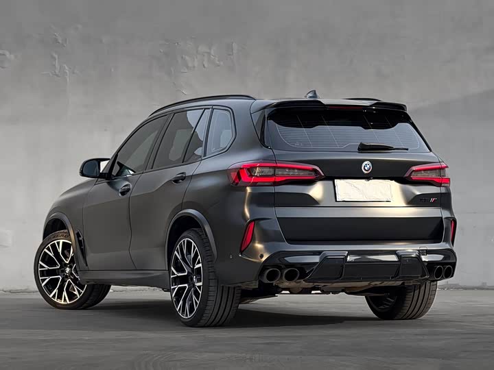 Фото 15 - BMW X5 M