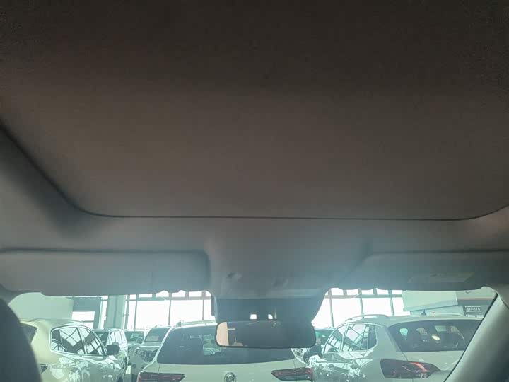 Фото 18 - Nissan X-Trail