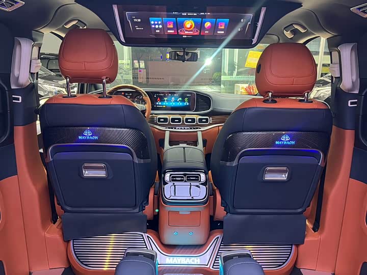 Фото 10 - Mercedes-Benz Vito