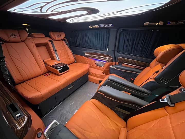 Фото 16 - Mercedes-Benz Vito