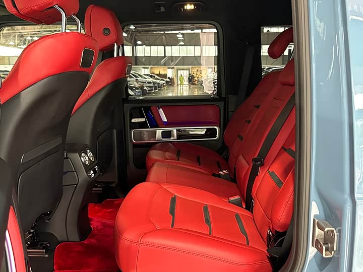 Фото 9 - Mercedes-Benz G-Class AMG