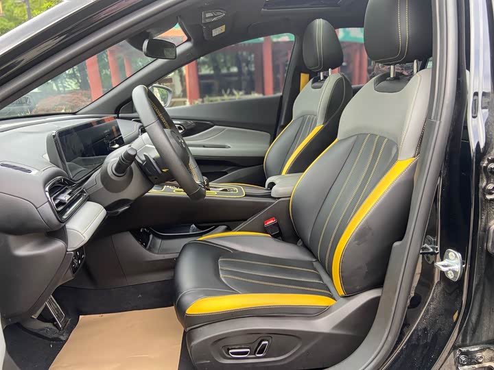 Фото 15 - GAC Trumpchi Empow R