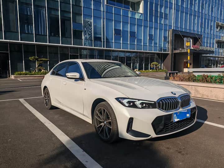 Фото 3 - BMW 3 Series