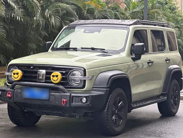 Фото 2 - Tank 300