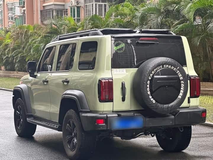 Фото 4 - Tank 300