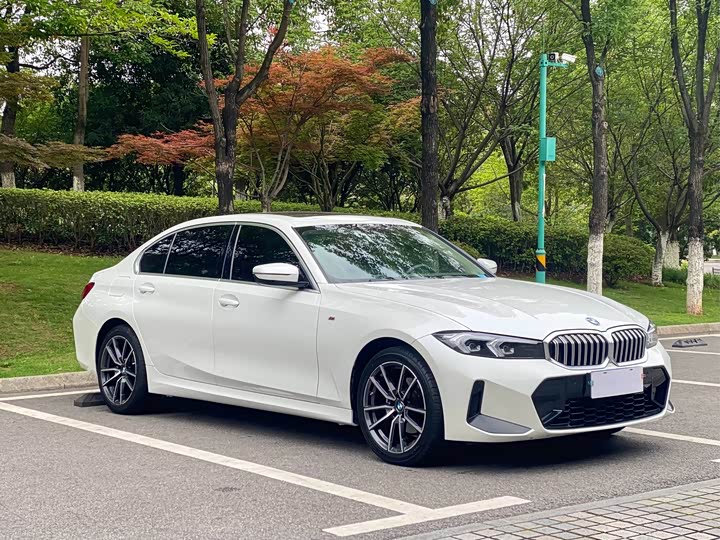 Фото 3 - BMW 3 Series