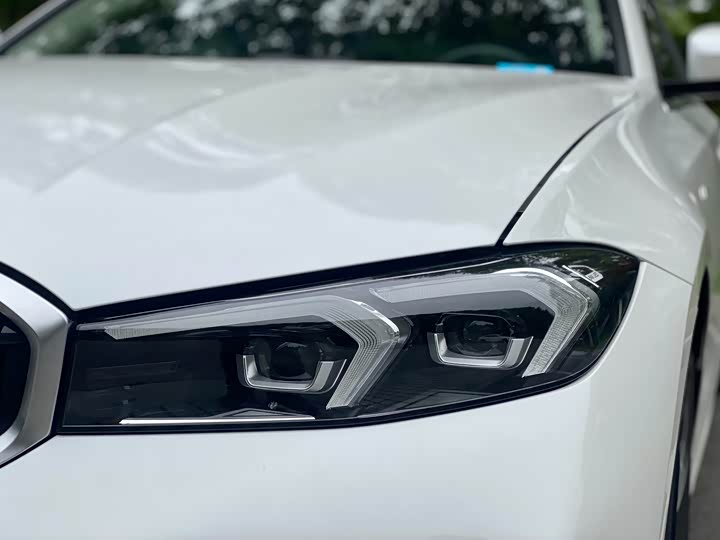 Фото 4 - BMW 3 Series