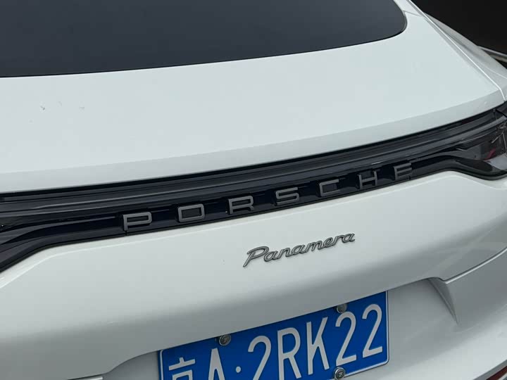 Фото 4 - Porsche Panamera