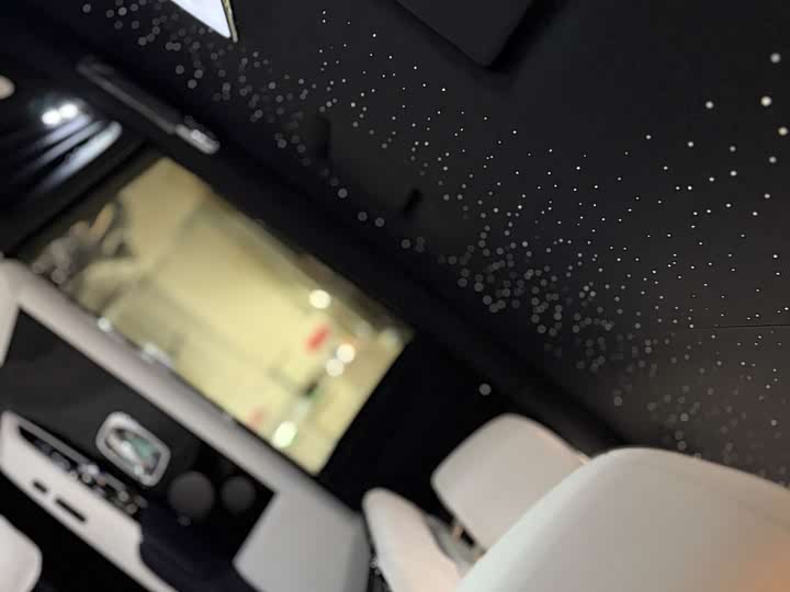 Photo 5 - Rolls-Royce Phantom