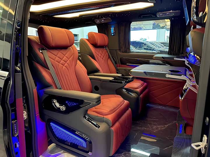 Фото 7 - Mercedes-Benz Vito