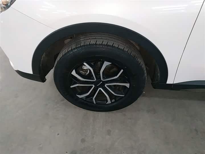 Фото 23 - Haval H6