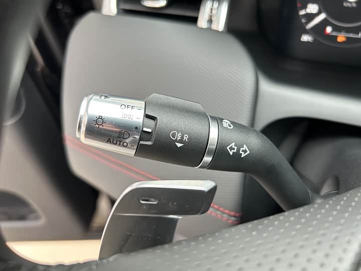 Фото 7 - Land Rover Discovery Sport