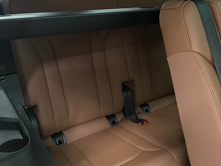 Фото 4 - Audi Q7