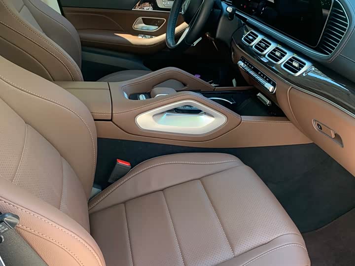 Фото 16 - Mercedes-Benz GLE-Class