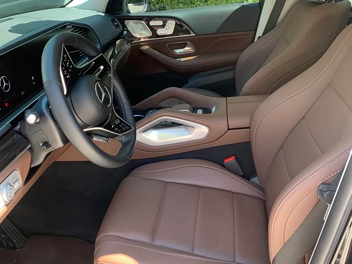 Фото 18 - Mercedes-Benz GLE-Class