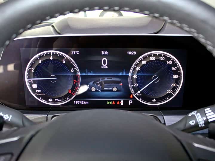 Фото 8 - Buick GL8 ES