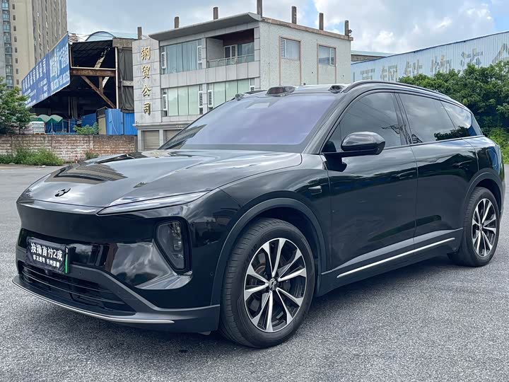 Фото 1 - Nio ES6