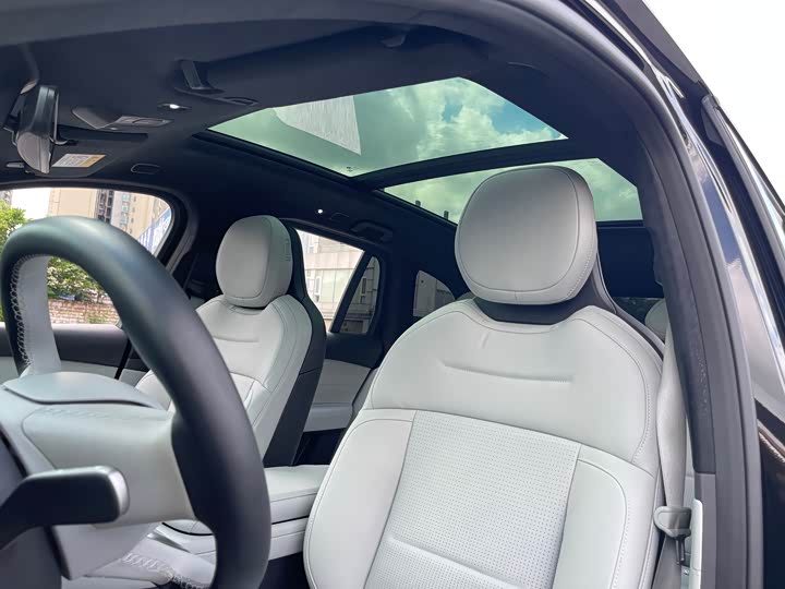 Фото 32 - Nio ES6