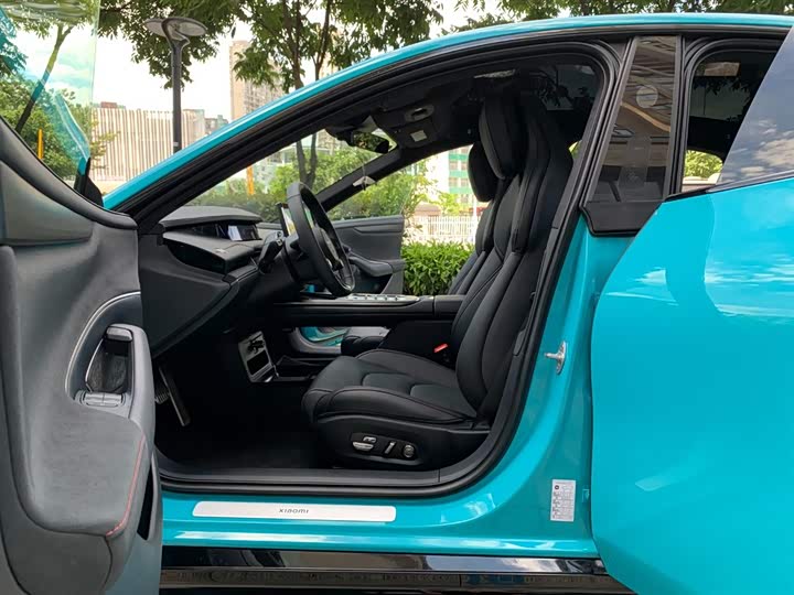 Фото 15 - Xiaomi SU7