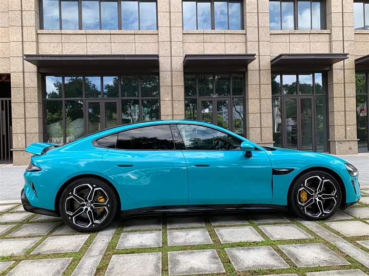 Фото 9 - Xiaomi SU7