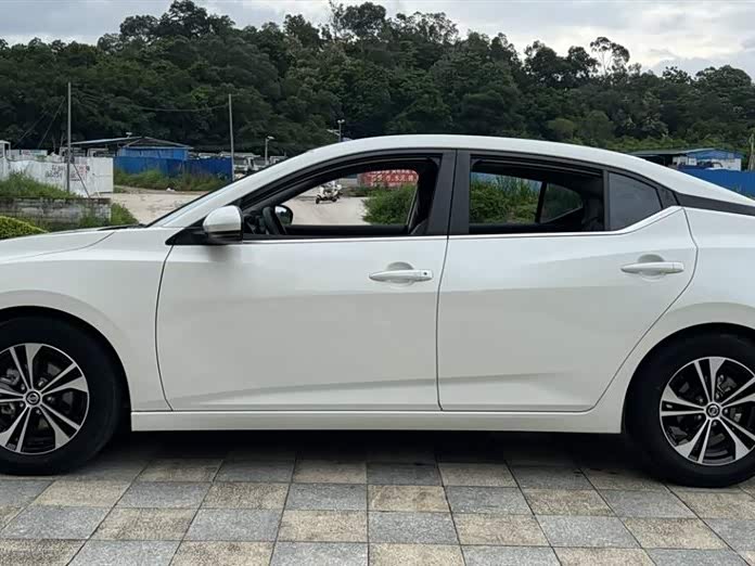 Фото 5 - Nissan Sylphy