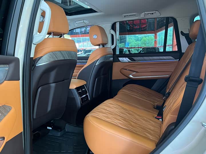 Фото 8 - Tank 500