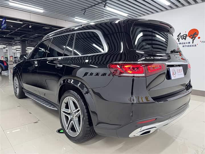 Фото 16 - Mercedes-Benz GLS-Class