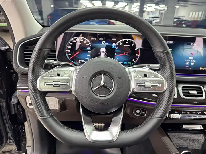 Фото 9 - Mercedes-Benz GLS-Class