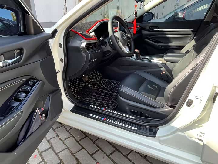 Фото 3 - Nissan Teana